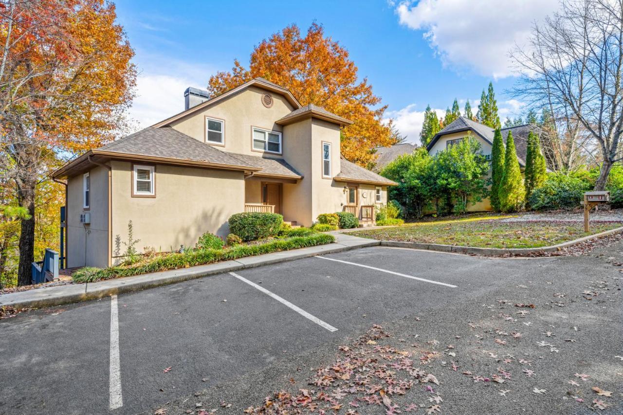 Holiday home Mt Yonah B
